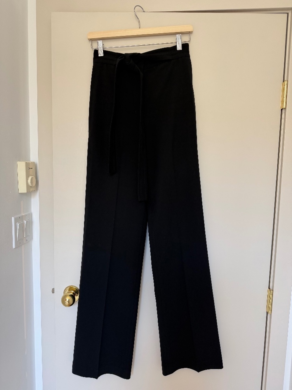 Aritzia Babaton Tie Waist Trousers Sz 2